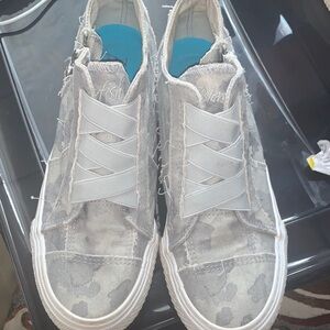 Blowfish Gray Casual Sneakers